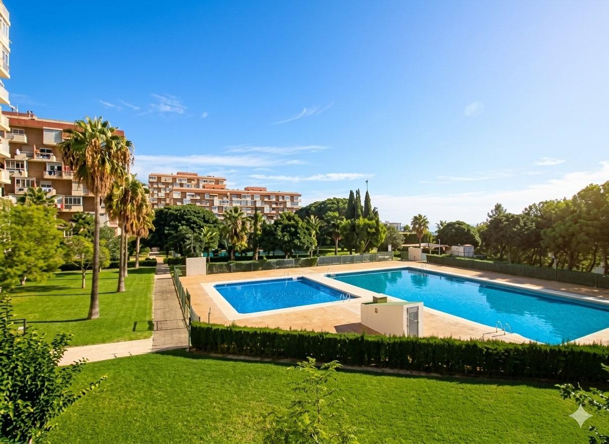 Apartamento reformado en última planta – Benalmádena