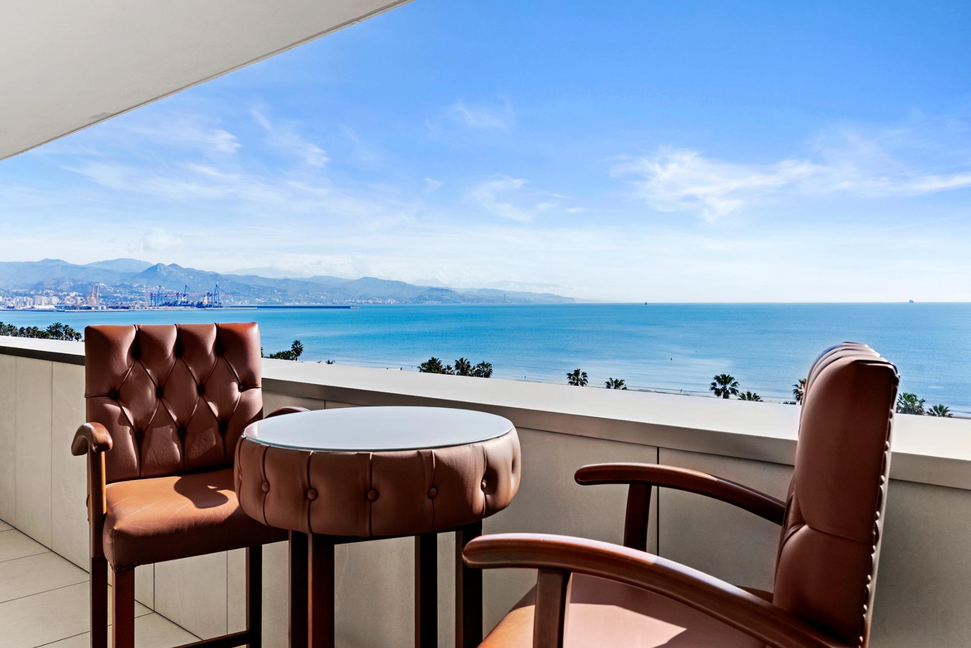 Apartamento de lujo frente al mar en Málaga – 314m²
