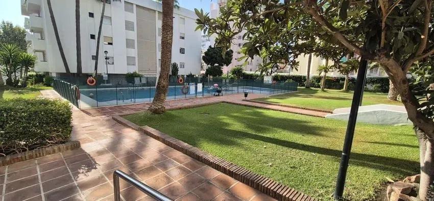 Apartamento 4 dormitorios en Torremolinos, junto al mar