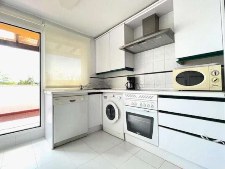 Penthouse in Marbella - Ref. F-052502 (5)