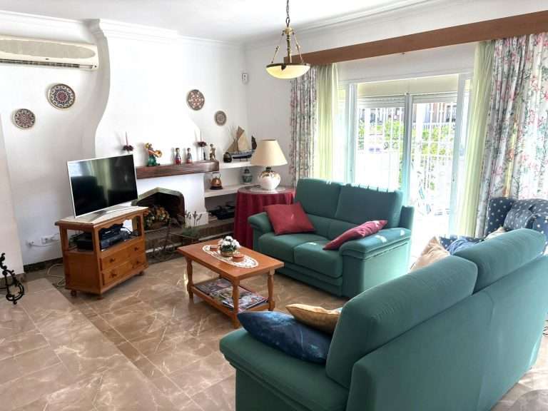 Detached house in Alhaurín de la Torre - Ref. T-102503 (4)
