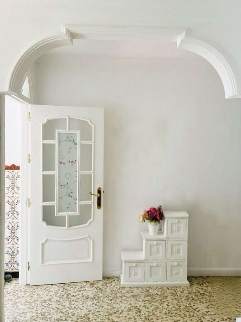 Villa in Estepona - Ref. F-052501 (2)