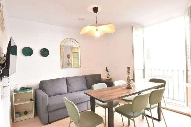 Apartamento en Málaga - Ref. R-13082622 (2)