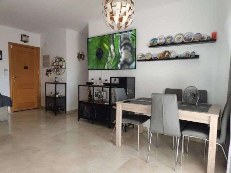 Apartamento en Rincón de la Victoria - Ref. R-13092601 (2)