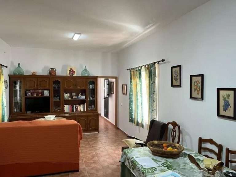 Casa en Málaga - Ref. R-062603 (5)