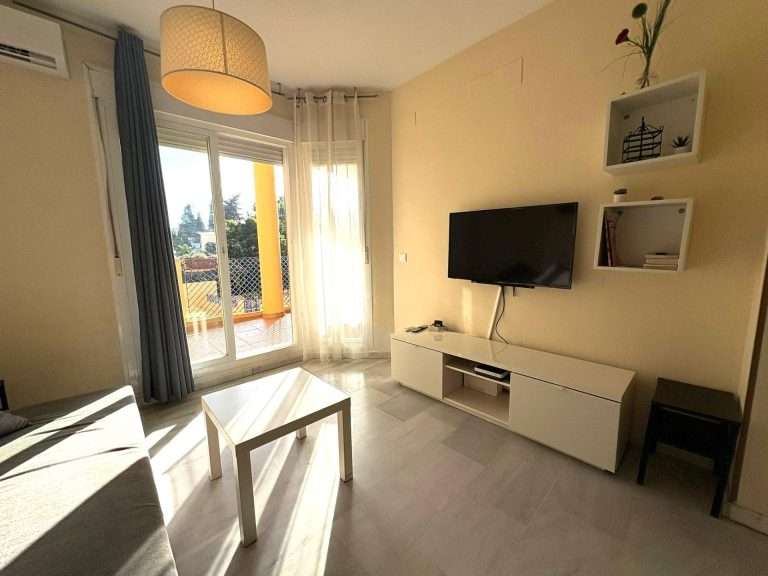 Apartamento en Fuengirola - Ref. T-082504 (4)
