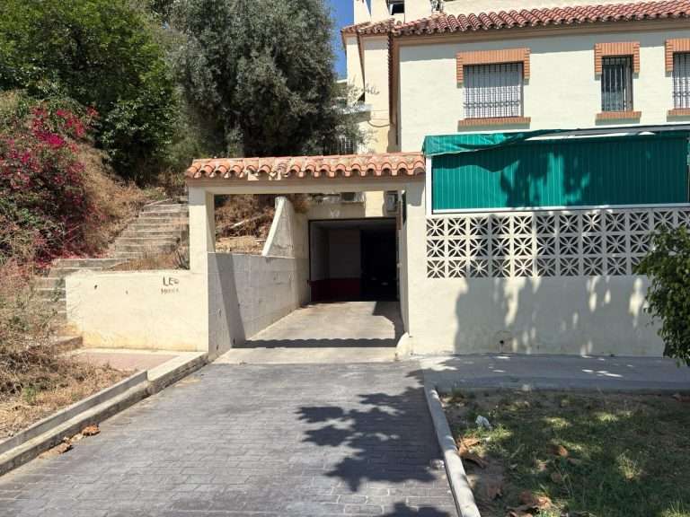 House in Torremolinos - Ref. T-042503 (3)