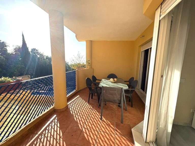 Apartamento en Fuengirola - Ref. T-082504 (2)