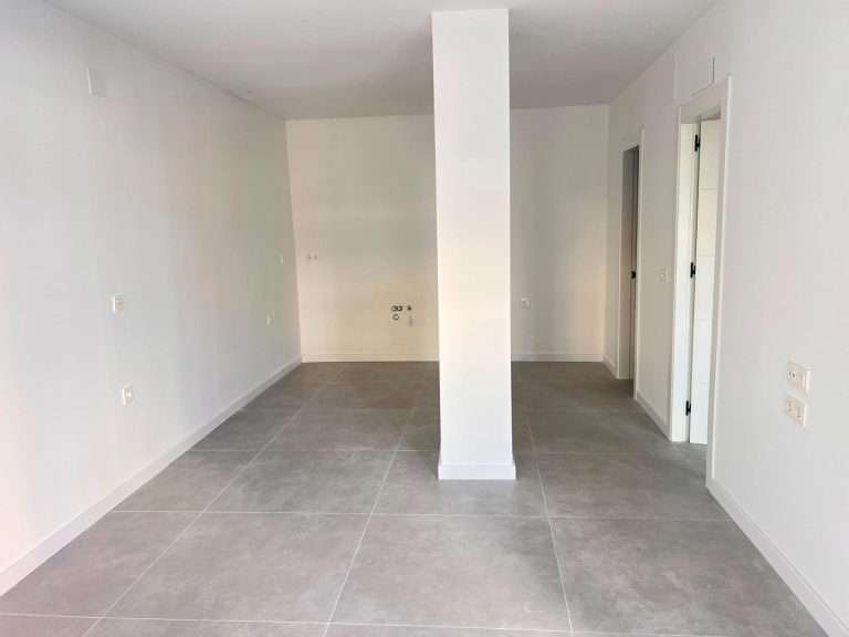Apartamento en Torremolinos - Ref. A-062601 (3)