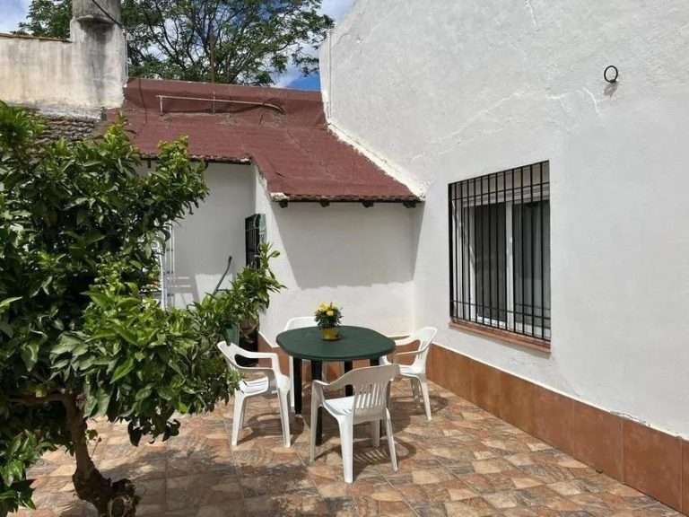 Casa en Málaga - Ref. R-062603 (2)