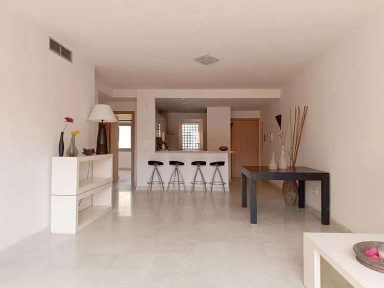 Apartment in Estepona - Ref. F-052503 (5)