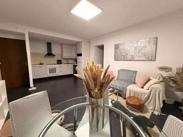 Apartamento en Málaga - Ref. R-132606 (3)